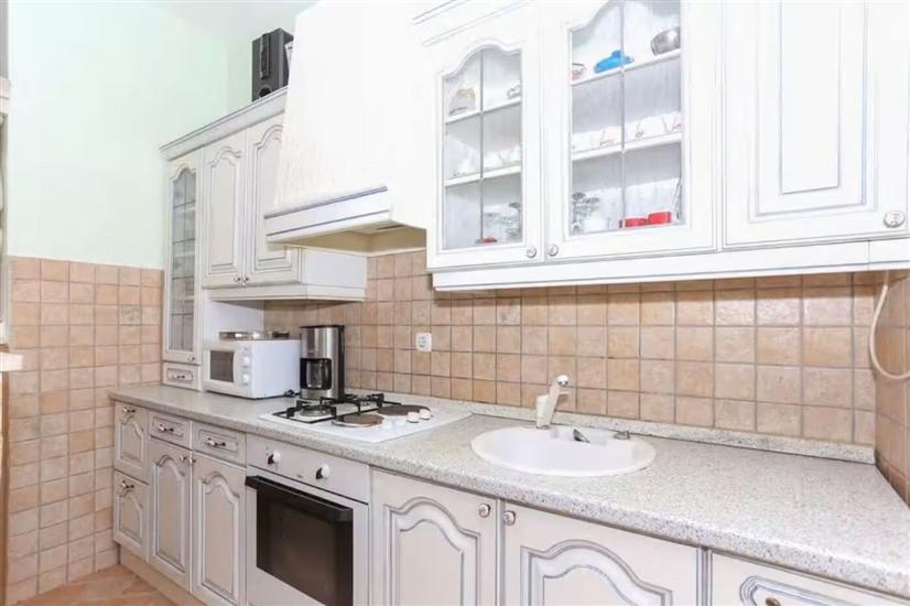 House K1, for 8 persons