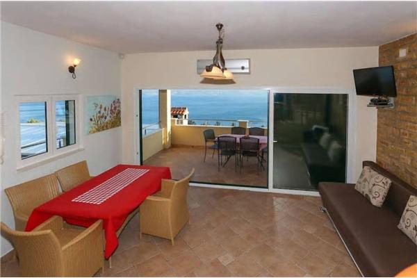 House K1, for 8 persons