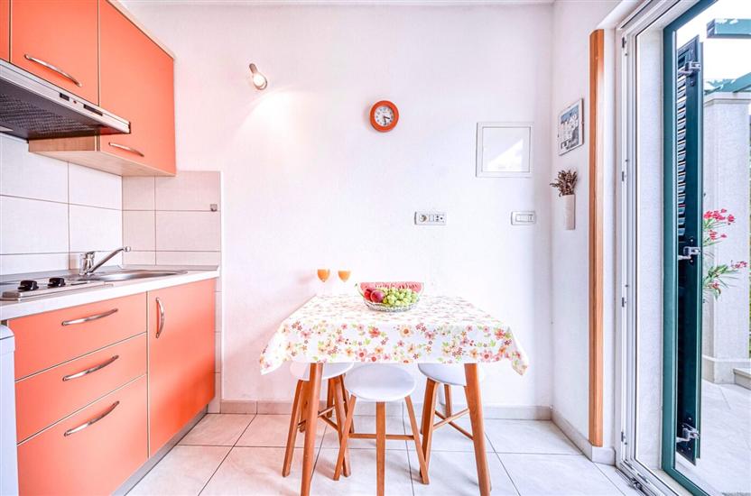 Apartment A1, for 3 persons