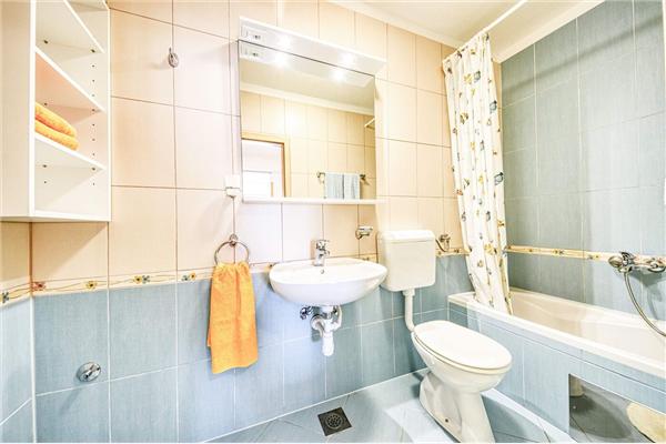 Apartment A1, for 3 persons