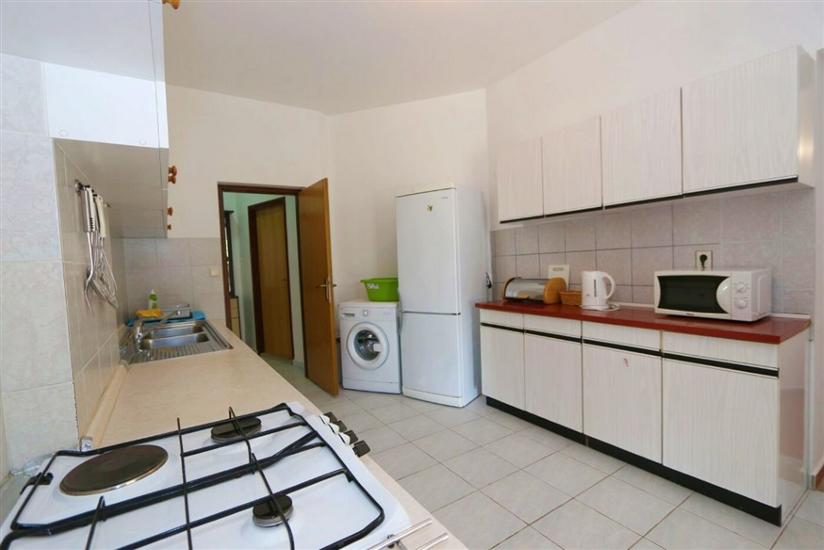 Apartment A1, for 6 persons