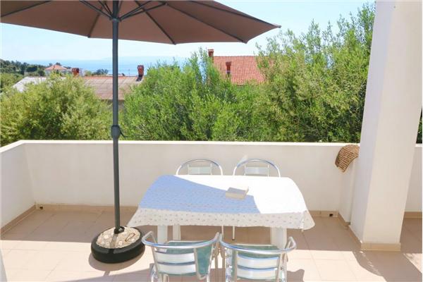 Apartment A6, for 4 persons