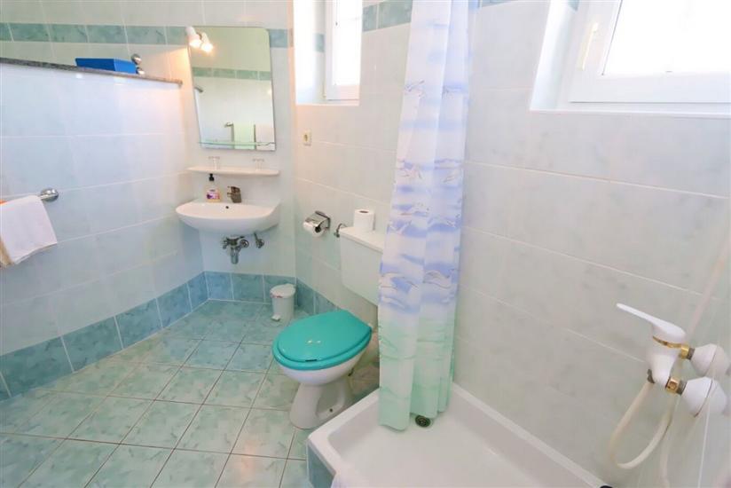 Apartment A6, for 4 persons