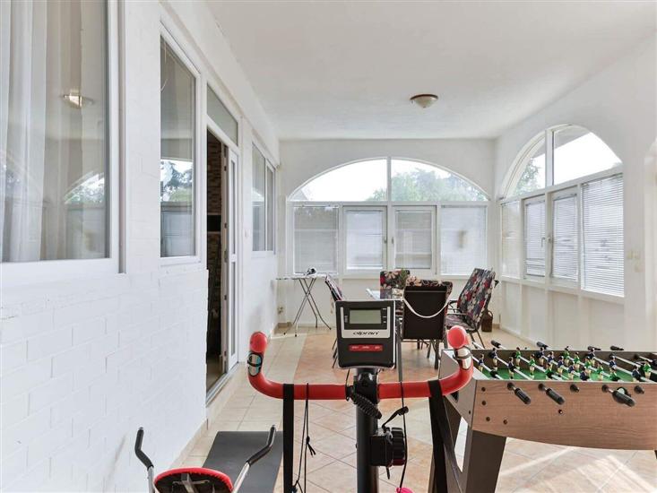 House K1, for 10 persons