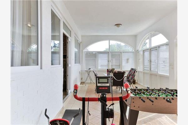 House K1, for 10 persons