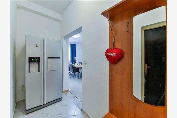 House K1, for 10 persons