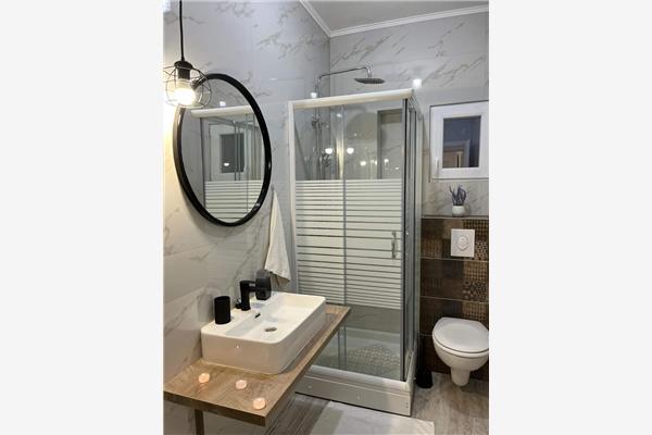 House K1, for 10 persons