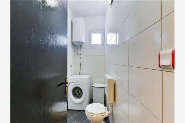 House K1, for 10 persons