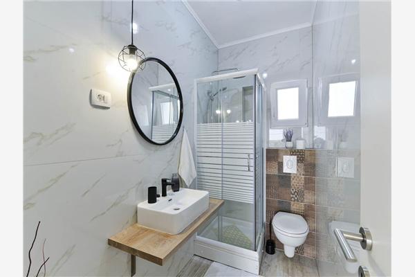 House K1, for 10 persons