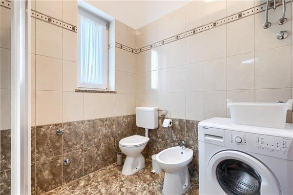 Apartment A5, for 4 persons