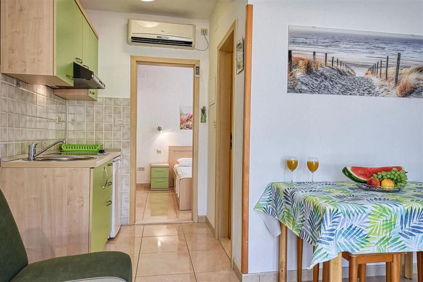Apartment A2, for 3 persons