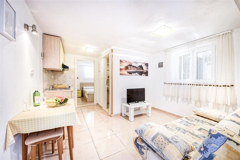 Apartment A3, for 3 persons