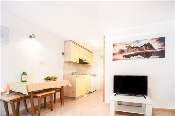 Apartment A3, for 3 persons