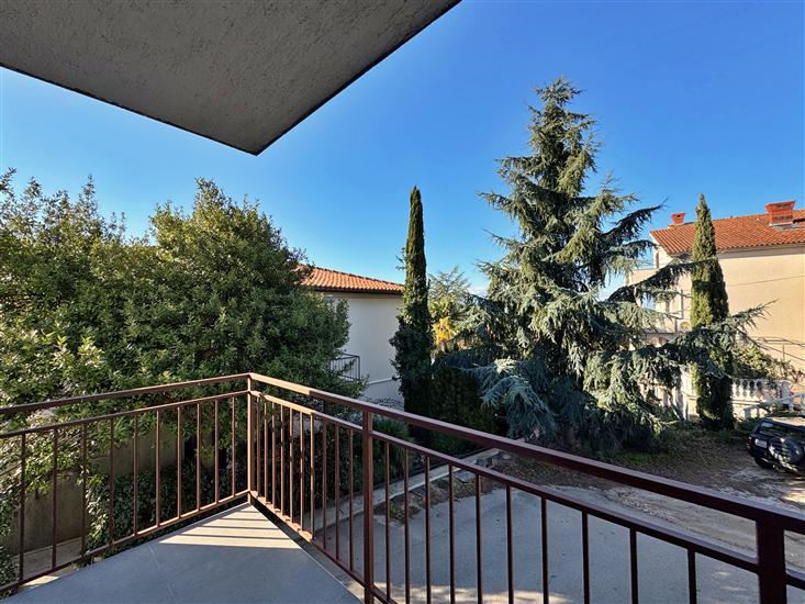 Apartment A1, for 5 persons