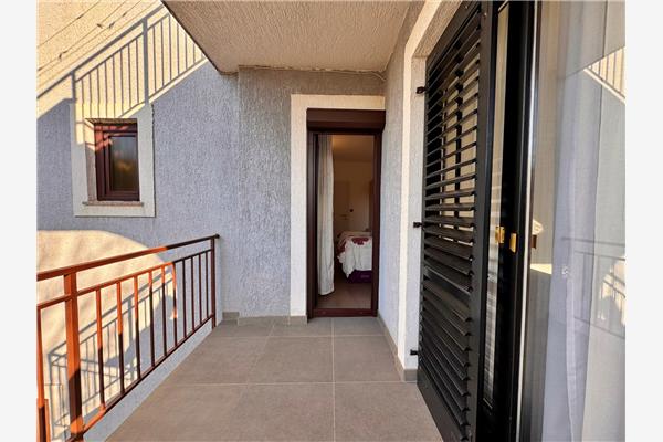 Apartment A1, for 5 persons