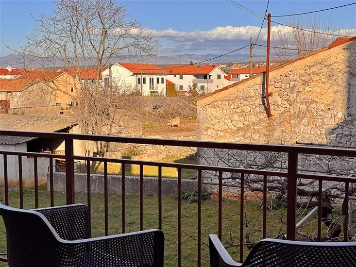 Apartment A1, for 5 persons