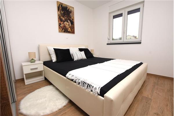 Apartment A1, for 5 persons
