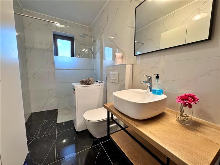 Apartment A2, for 4 persons