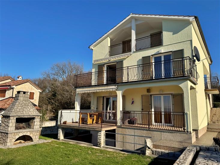 Apartments Pavle in Malinska