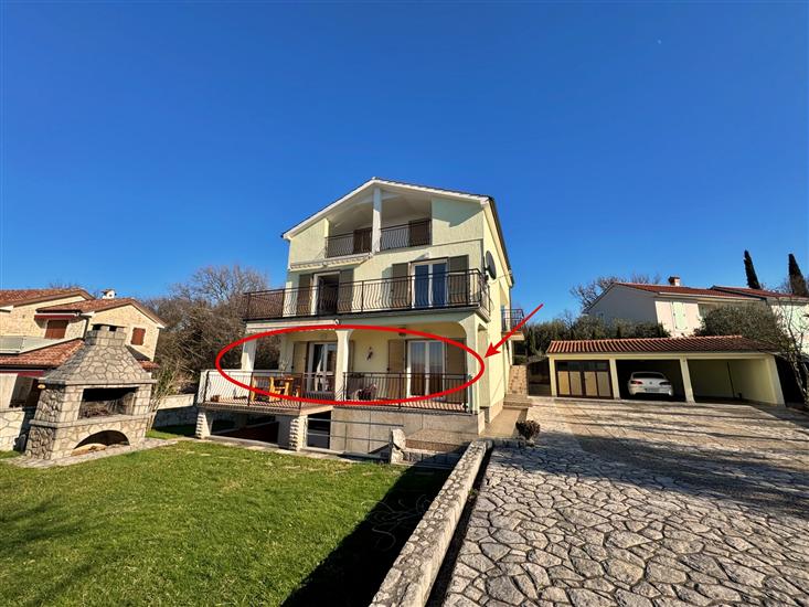 Apartment A1, for 5 persons