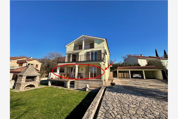 Apartment A1, for 5 persons