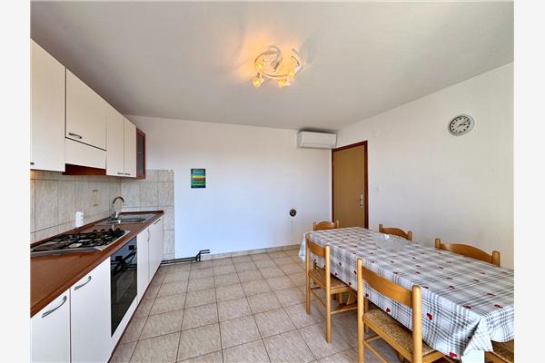 Apartment A2, for 4 persons