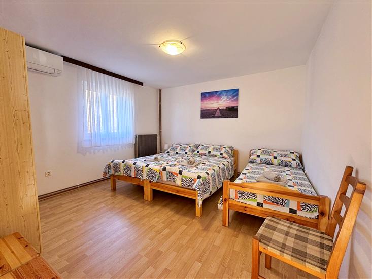 Apartment A2, for 4 persons