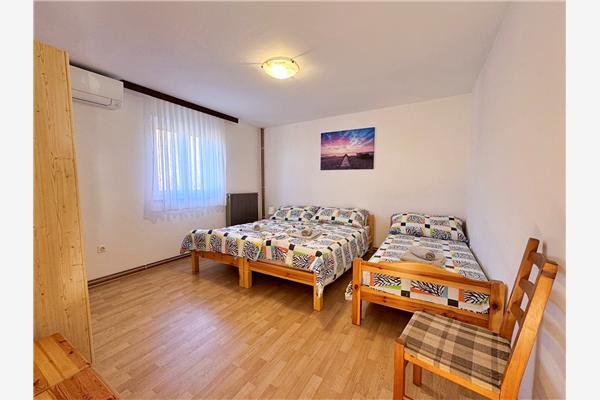 Apartment A2, for 4 persons