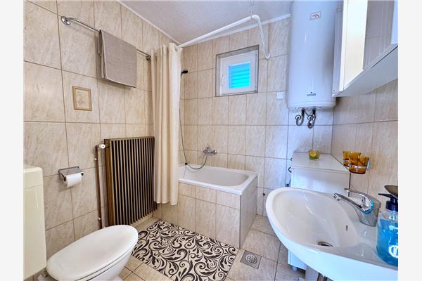 Apartment A2, for 4 persons