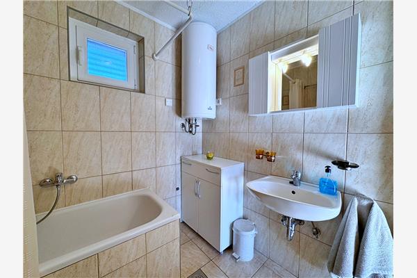 Apartment A2, for 4 persons