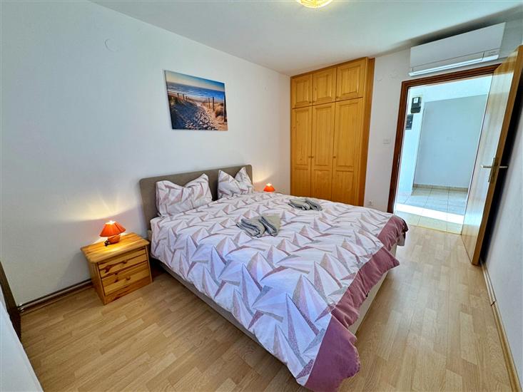 Apartment A2, for 4 persons