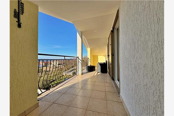 Apartment A3, for 5 persons