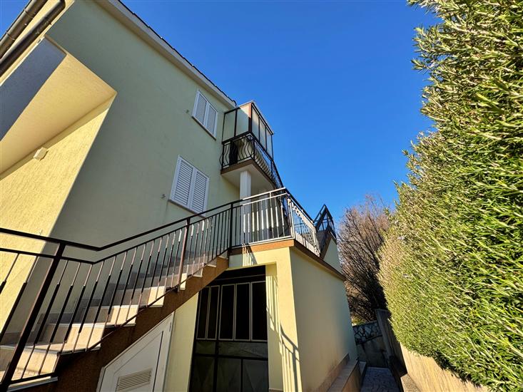 Apartment A3, for 5 persons