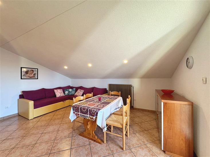 Apartment A3, for 5 persons