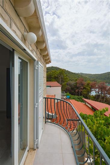 Apartment A2, for 5 persons