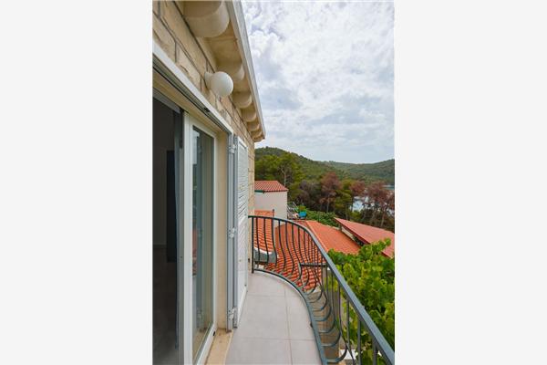 Apartment A2, for 5 persons