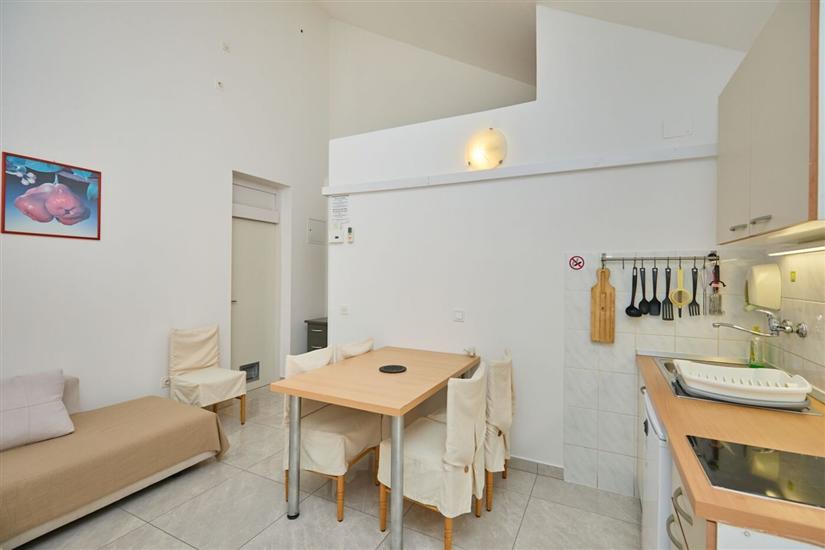 Apartman A2, na 5 osebe
