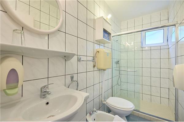 Apartment A2, for 5 persons
