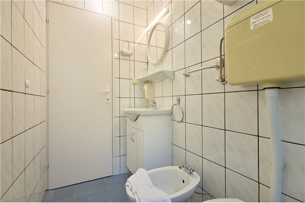 Apartment A2, for 5 persons