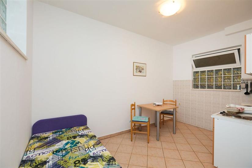 Apartment A5, for 4 persons