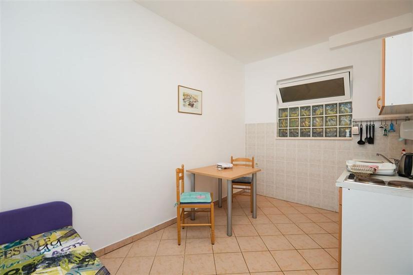 Apartment A5, for 4 persons
