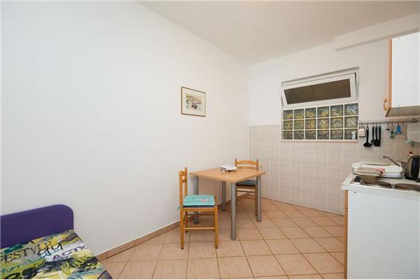 Apartment A5, for 4 persons