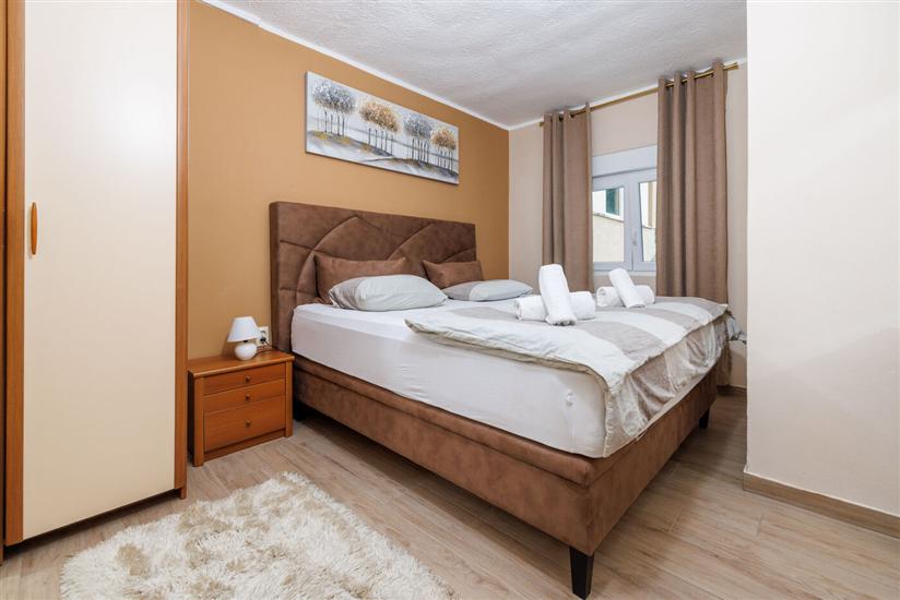 Apartment A3, for 7 persons