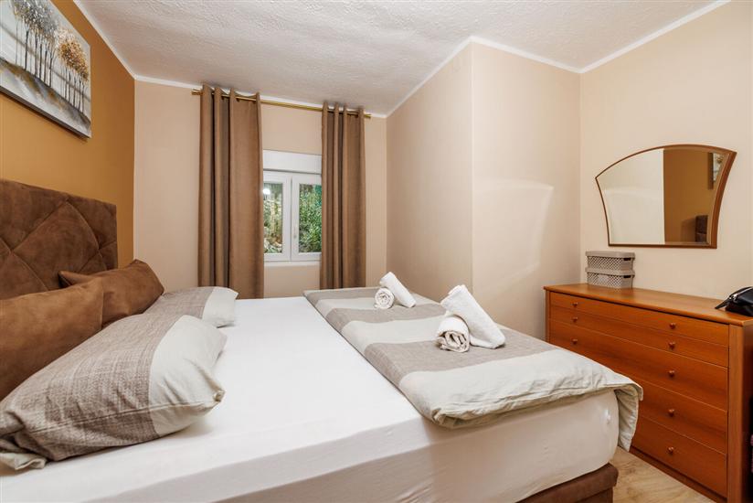 Apartment A3, for 7 persons