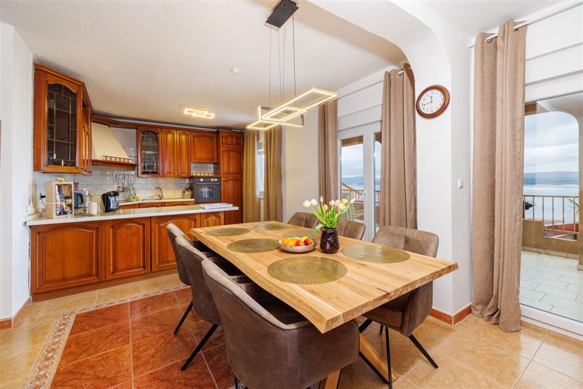 Apartment A3, for 7 persons