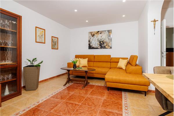 Apartment A3, for 7 persons