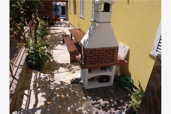 Apartment A1, for 6 persons