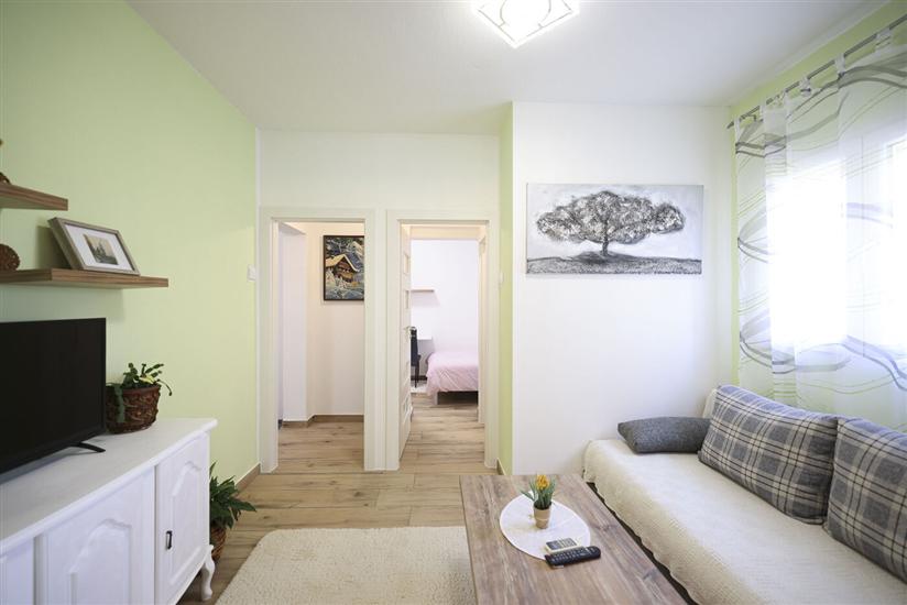 Apartment A1, for 6 persons