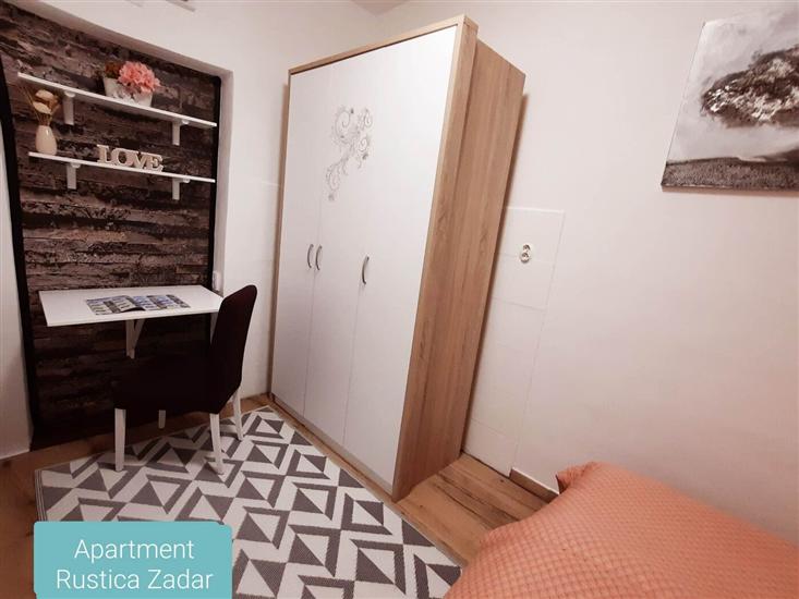 Apartment A1, for 6 persons