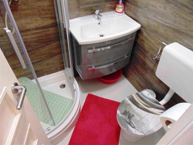 Apartment A1, for 6 persons